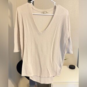 Express Light Beige V-Neck Short Sleeve Top
